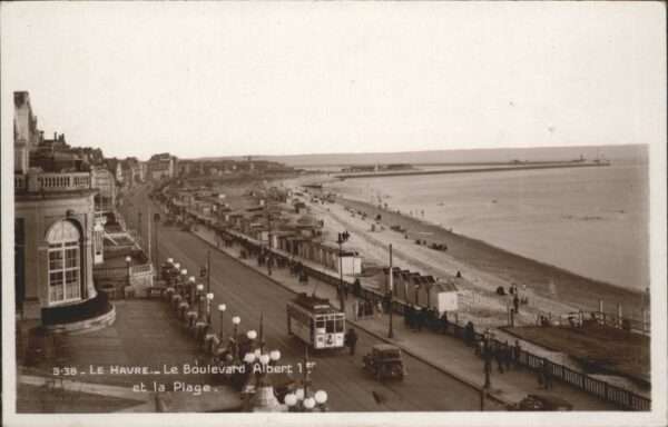 Le Havre Le Boulevard Albert la Plage