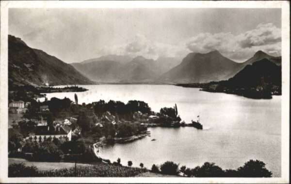 Annecy Haute-Savoie Annecy petit Lac