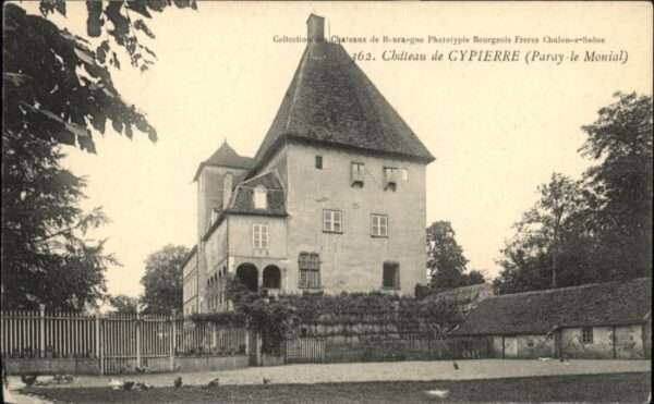 Paray-le-Monial Chateau Cypierre