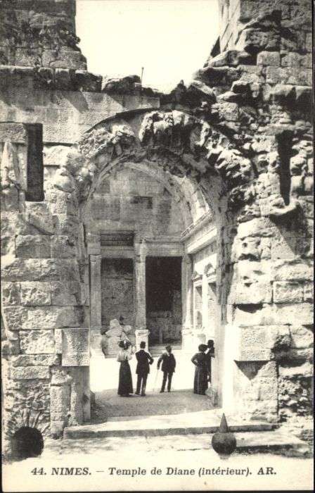 Nimes Temple Diane