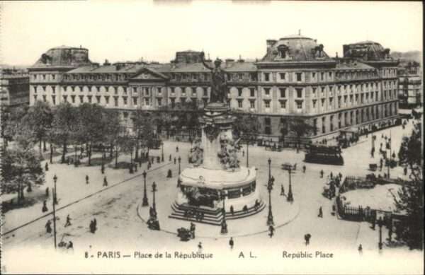 Paris Place Republicque