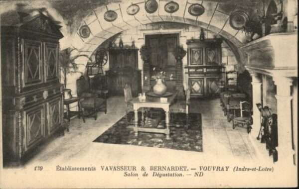 Vouvray Indre-et-Loire Etablissement Vavasseur Salon