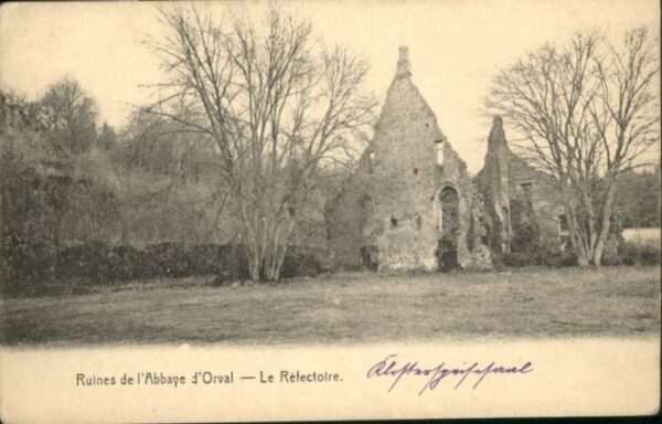 Luxemburg Wallonie Orval Ruines Abbaye Refectoire