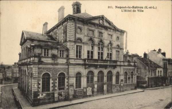 Nogent-le-Rotrou Hotel de Ville