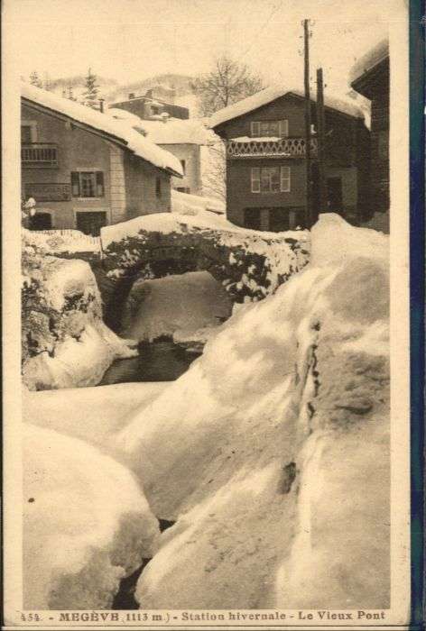 Megeve Station Hivernale Pont