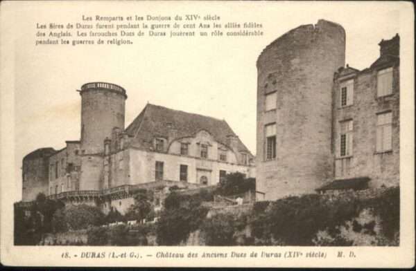 Duras Lot-et-Garonne Chateau des Anciens Les Remparts et les