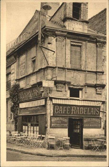 Langeais Chateaux Loire Cafe Rabelais