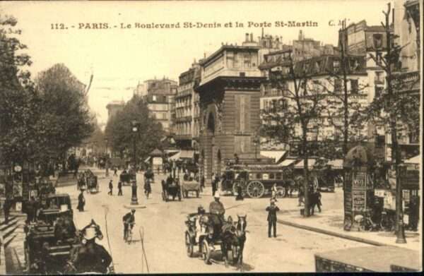 Paris Boulevard St Denis Porte St Martin