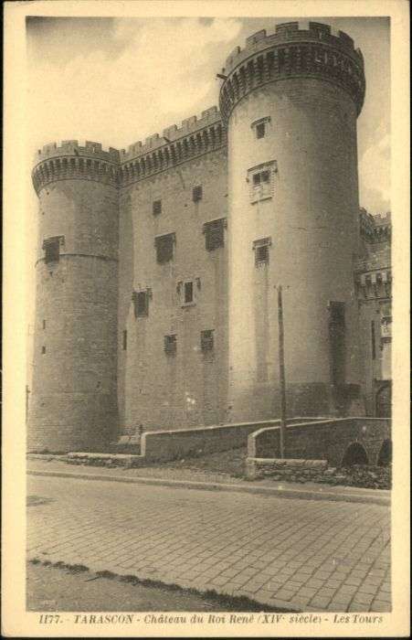 Tarascon Bouches-du-Rhone Tarascon Chateau Roi Rene