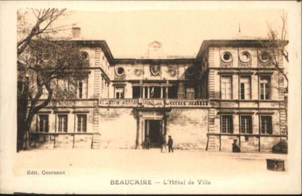 Beaucaire Gard Hotel Ville
