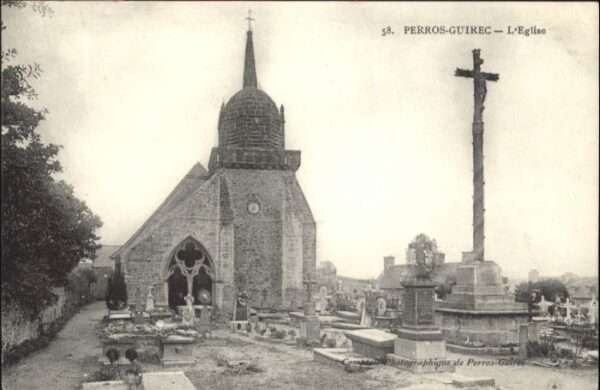Perros-Guirec Eglise Kreuz