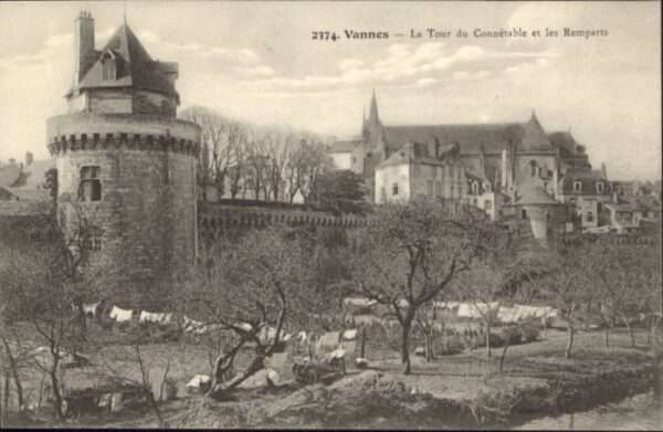 Vannes 56 Vannes Connetable Remparts