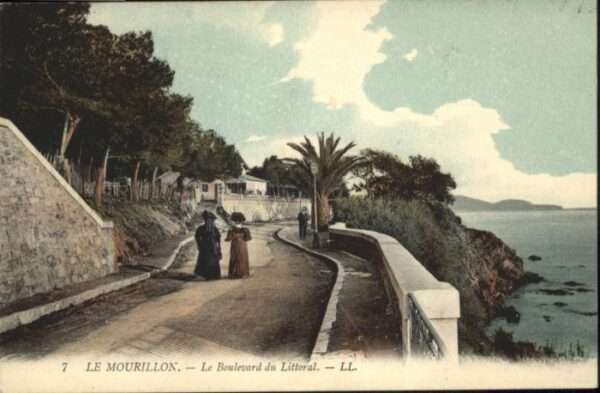 Le Mourillon  Toulon-sur-Mer 83 Var Le_Mourillon Littoral