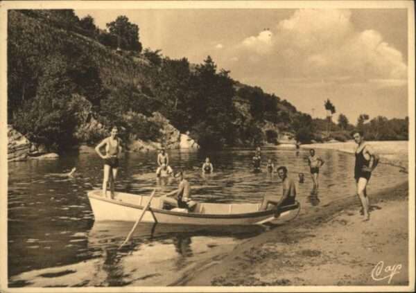 Tournon Douce Plage Boot