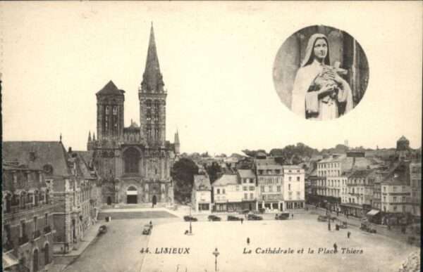 Lisieux La Cathedrale La Place Thiers