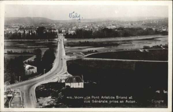 Vichy Allier Vichy Fliegeraufnahme Le Pont Aristide