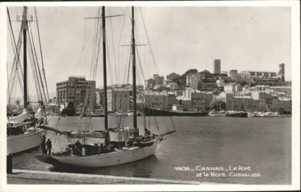 Cannes Alpes-Maritimes Cannes Le Port Le Mont Chevalier