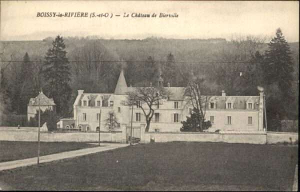Boissy-la-Riviere Le Chateau de Bierville
