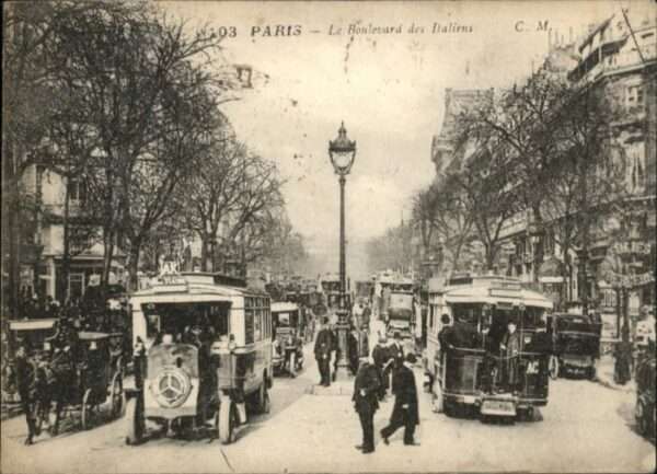 Paris Le Boulevard des Italiens