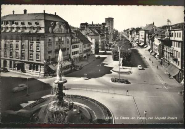 La Chaux-de-Fonds Rue Leopold Robert Brunnen