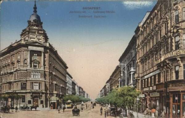 Budapest Boulevard Adrassy