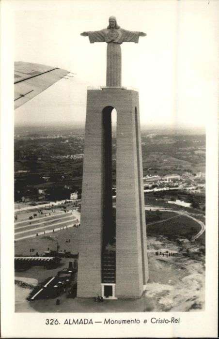 Almada Monumento Cristo Rei
