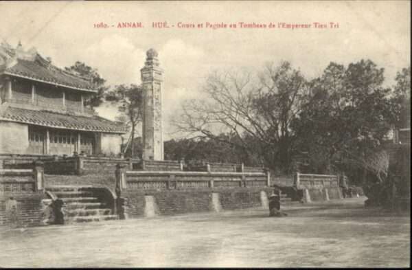 Hue Annam Vietnam Hue Annam Pagode Tombeau Empereur Tieu
