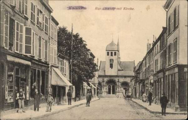 Vouziers Kirche
