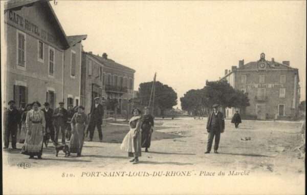 Port-Saint-Louis-du-Rhone Place Marche