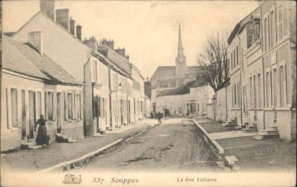 Souppes Rue Voltaire