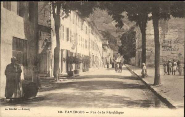 Faverges Rue Republique
