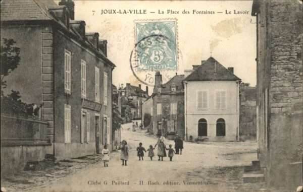 Joux-la-Ville Yonne Place Fontaines Lavoir