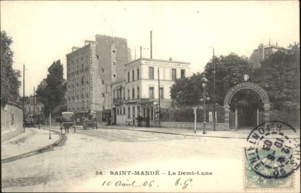Saint-Mande Val-de-Marne Demi-Lune