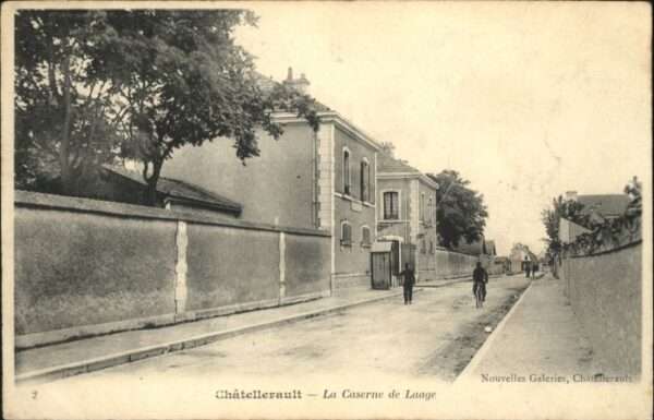 Chatellerault Caserne Laage