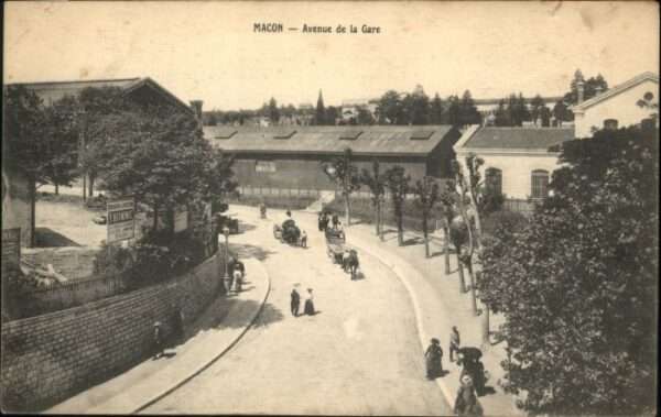 Macon 71 Macon Avenue Gare