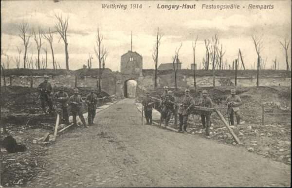 Longwy Lothringen Longwy-Haut Festungswälle Remparts Sold