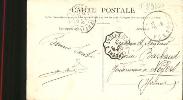 Licheres Place Mairie – Bild 2