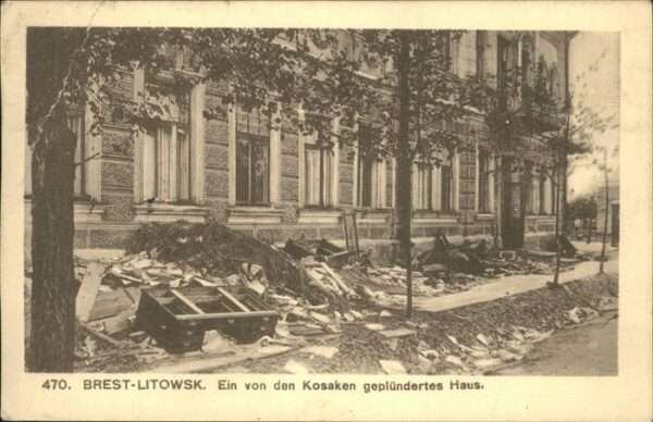 Brest-Litowsk Belarus Feldpost Kosaken gepündertes Haus