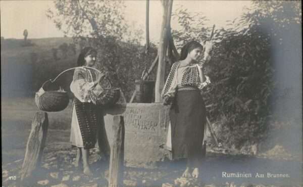Brunnen SZ Rumänien Frauen