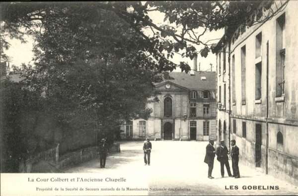 Paris Les Gobelins Cour Colbert Chapelle