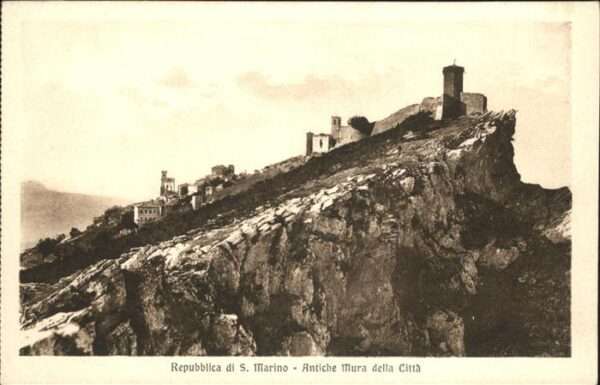 San Marino Repubblica Antiche Mura della Citta