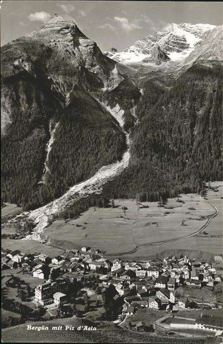 Berguen Bravuogn GR Panorama