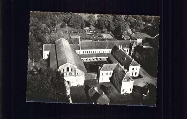 Montbard Abbaye de Fontenay