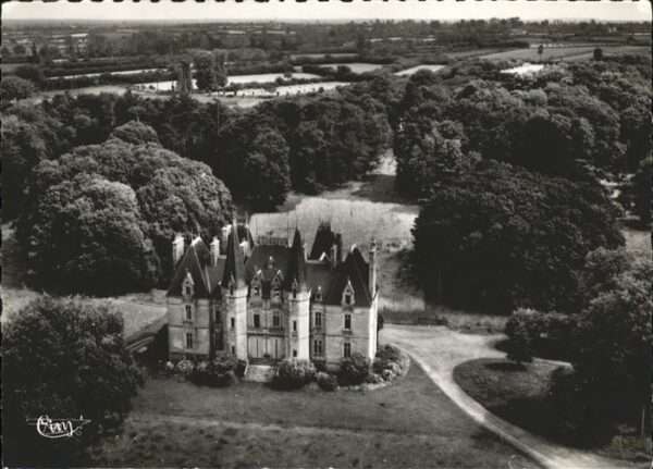 Plestin-les-Greves Chateau de Coat-Carric