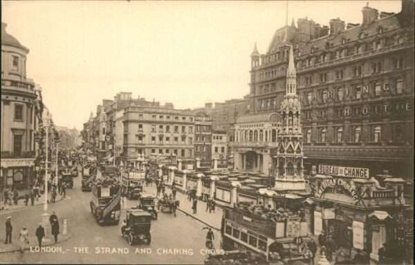 London Strand
Charing Cross