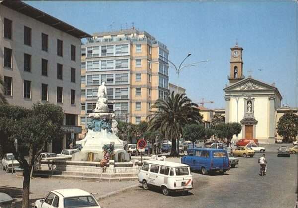 Cecina Piazza Guernazzi