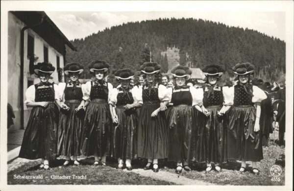 Trachten Gutacher Tracht