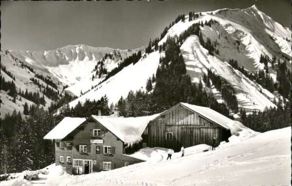 Baad Mittelberg Kleinwalsertal Starzelhaus
