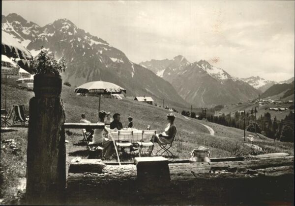 Hirschegg Kleinwalsertal Vorarlberg Tiroler Hof Terasse Panorama