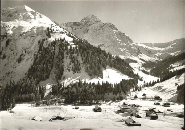 Baad Mittelberg Kleinwalsertal Bergpanorama